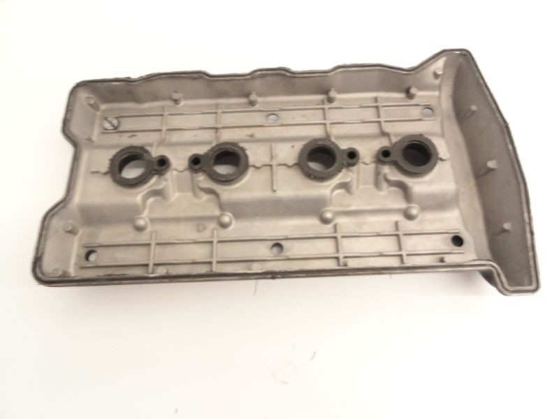 84 Kawasaki ZX 900 A GPZ Ninja USED Valve Head Cover 14024-1138